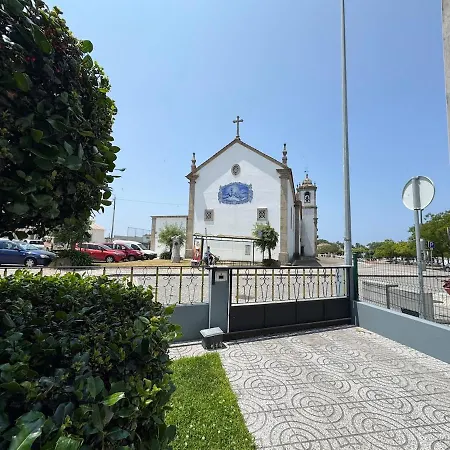 Сasa de vacaciones Casa Independente, Confortável E Muito Agradável Pardilho