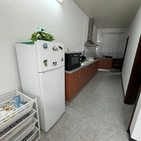 Casa Independente, Confortável E Muito Agradável Pardilho